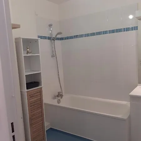 Le Cannabellas * La Rivière-Saint-Sauveur